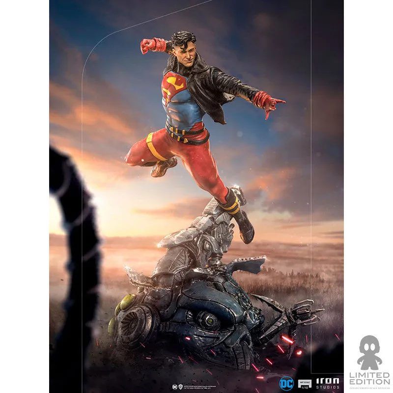 Iron Studios Estatuilla Superboy Dc Comics By Dc - Limited Edition