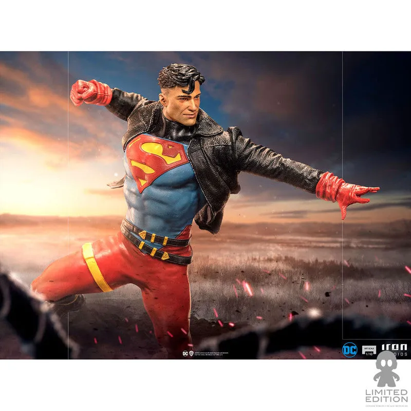 Iron Studios Estatuilla Superboy Dc Comics By Dc - Limited Edition