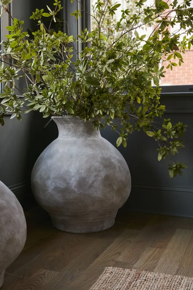 MEDERSA VASE