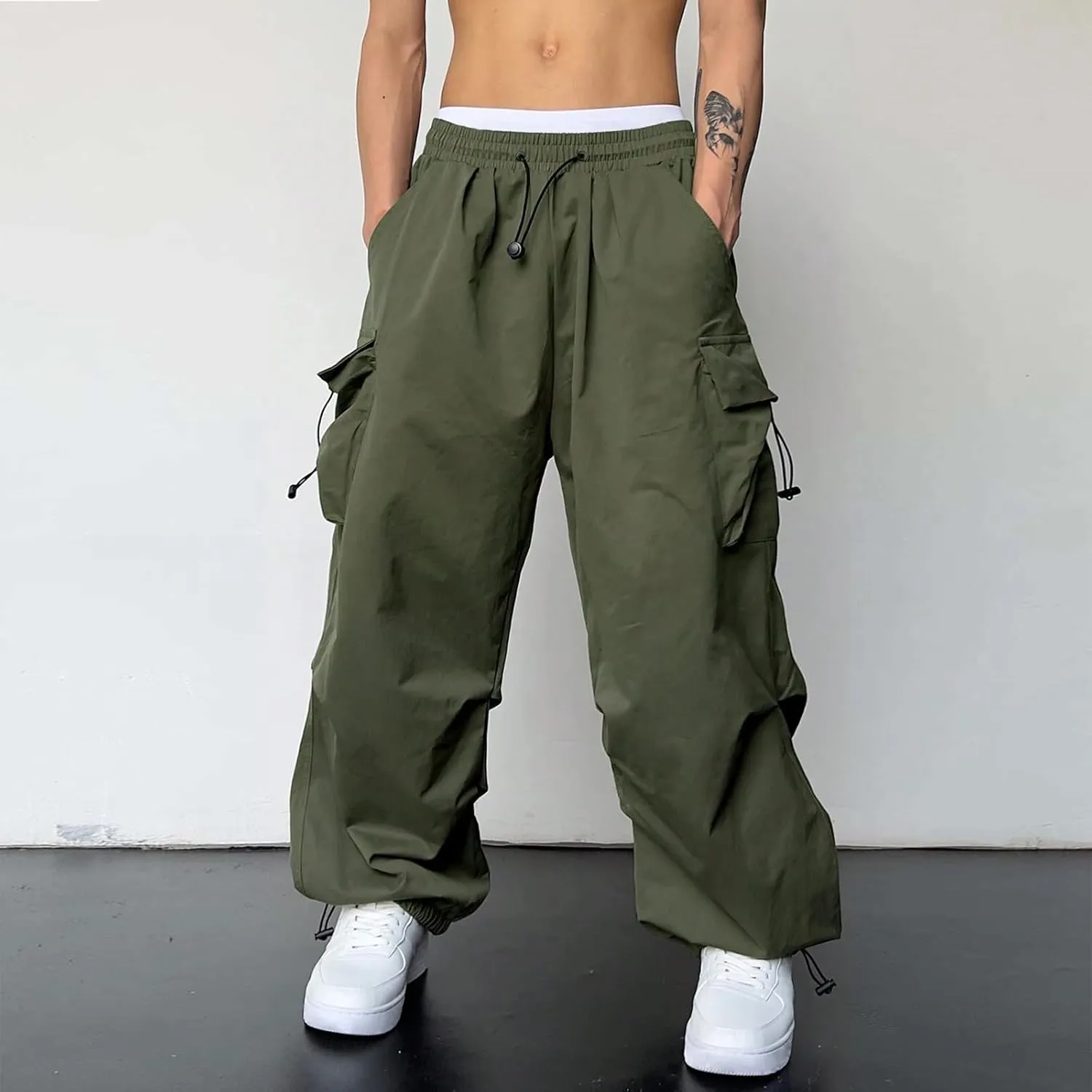Mens Baggy Cargo Pants Trendy Casual Parachute Pants Loose Fit Harem Joggers for Streetwear Y2k Clothes with Pockets