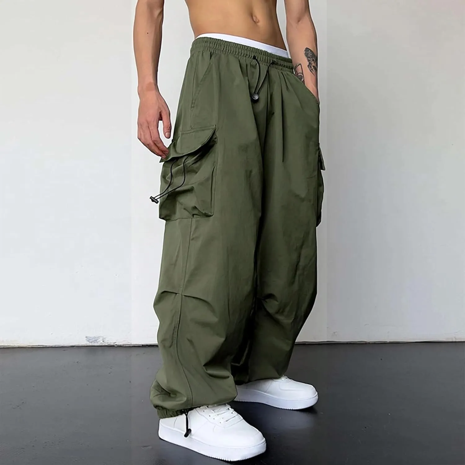 Mens Baggy Cargo Pants Trendy Casual Parachute Pants Loose Fit Harem Joggers for Streetwear Y2k Clothes with Pockets