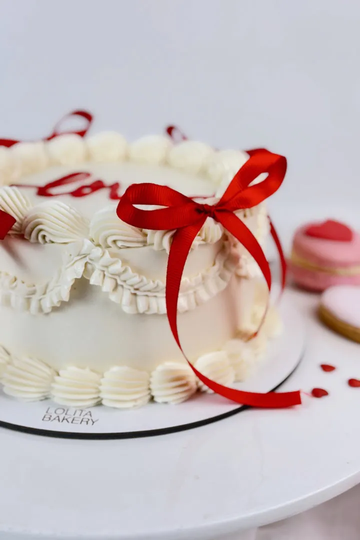 Mini Cake Coquette Lazos Rojos